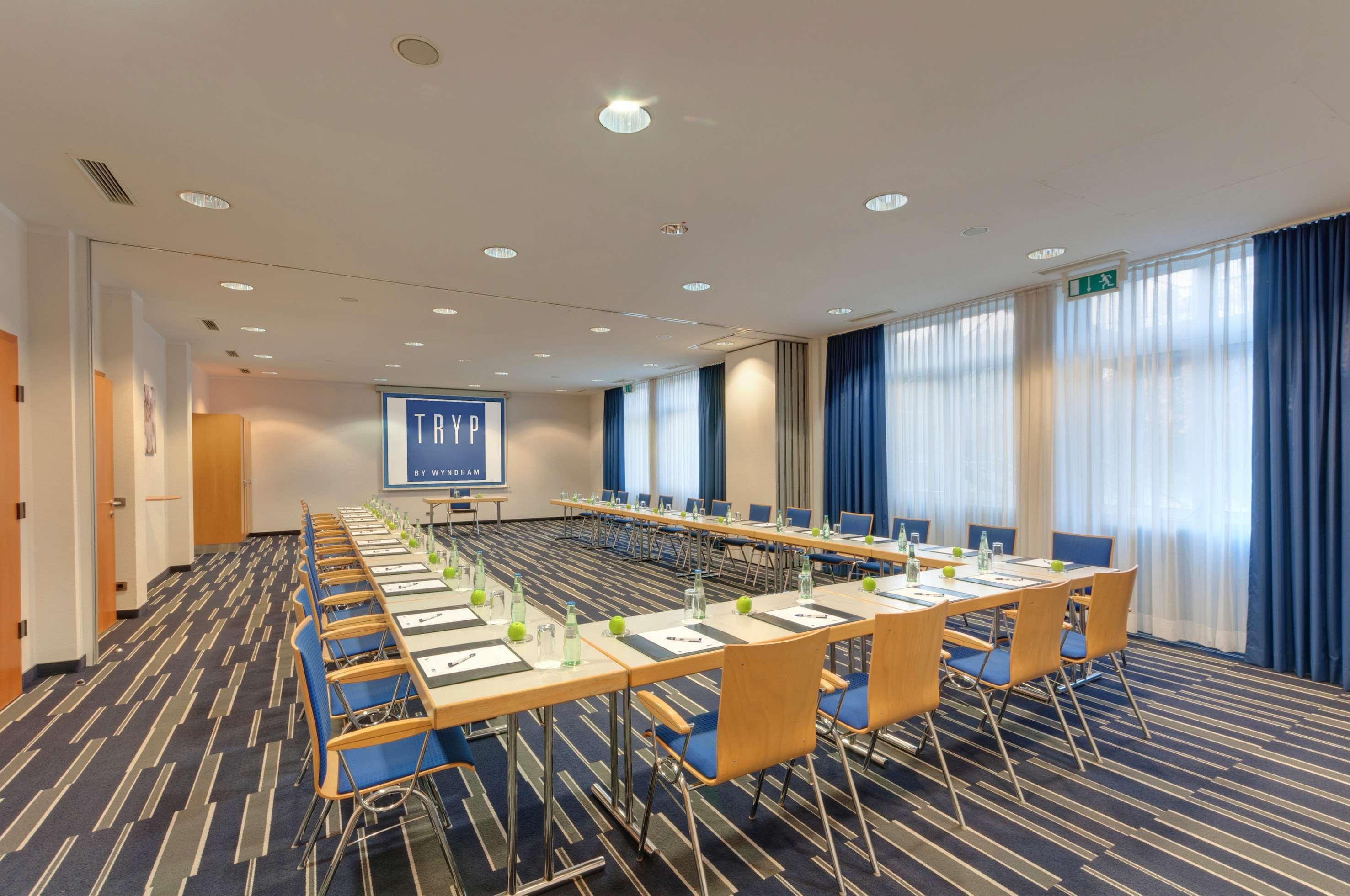 Hotel Bochum Wattenscheid Affiliated By Melia 외부 사진